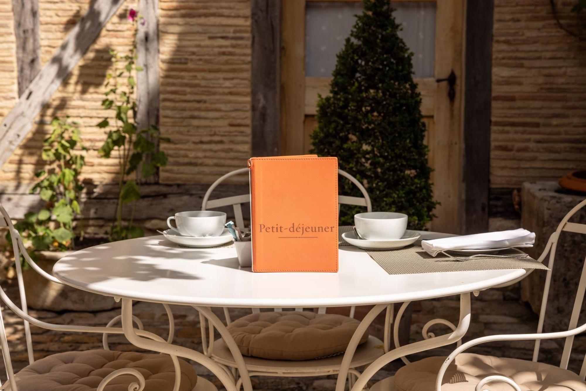 Le Champ Des Oiseaux Hotel & Spa Troyes Eksteriør billede