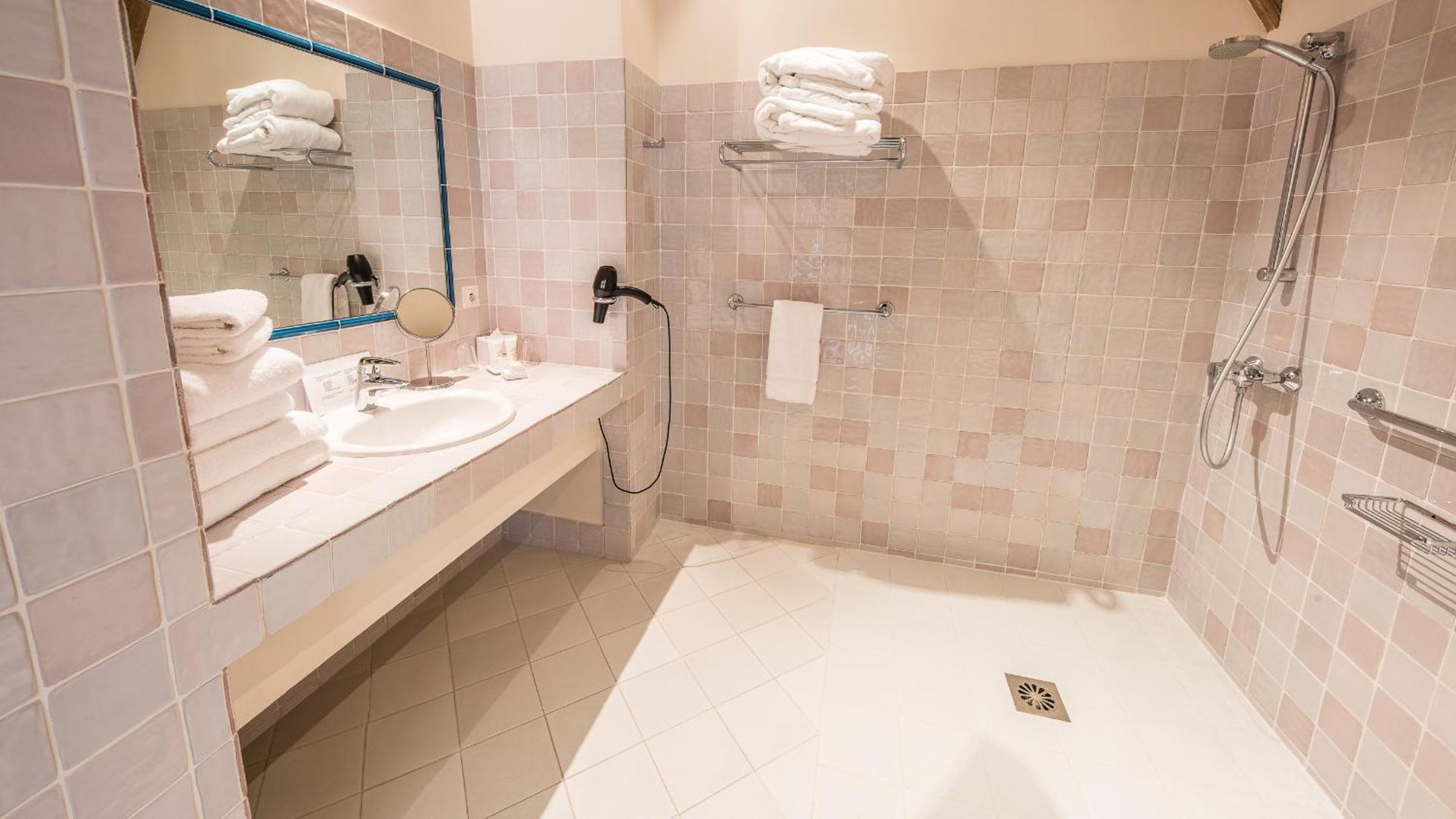 Le Champ Des Oiseaux Hotel & Spa Troyes Eksteriør billede