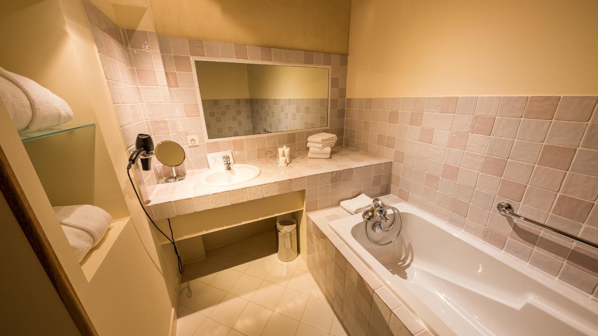 Le Champ Des Oiseaux Hotel & Spa Troyes Eksteriør billede